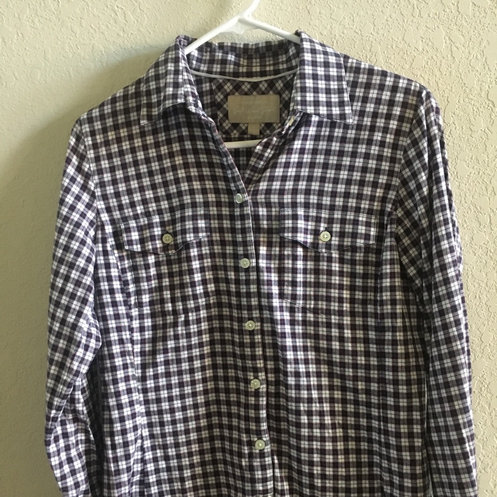 Plaid flannel l/s shirt. Excellent condition. S